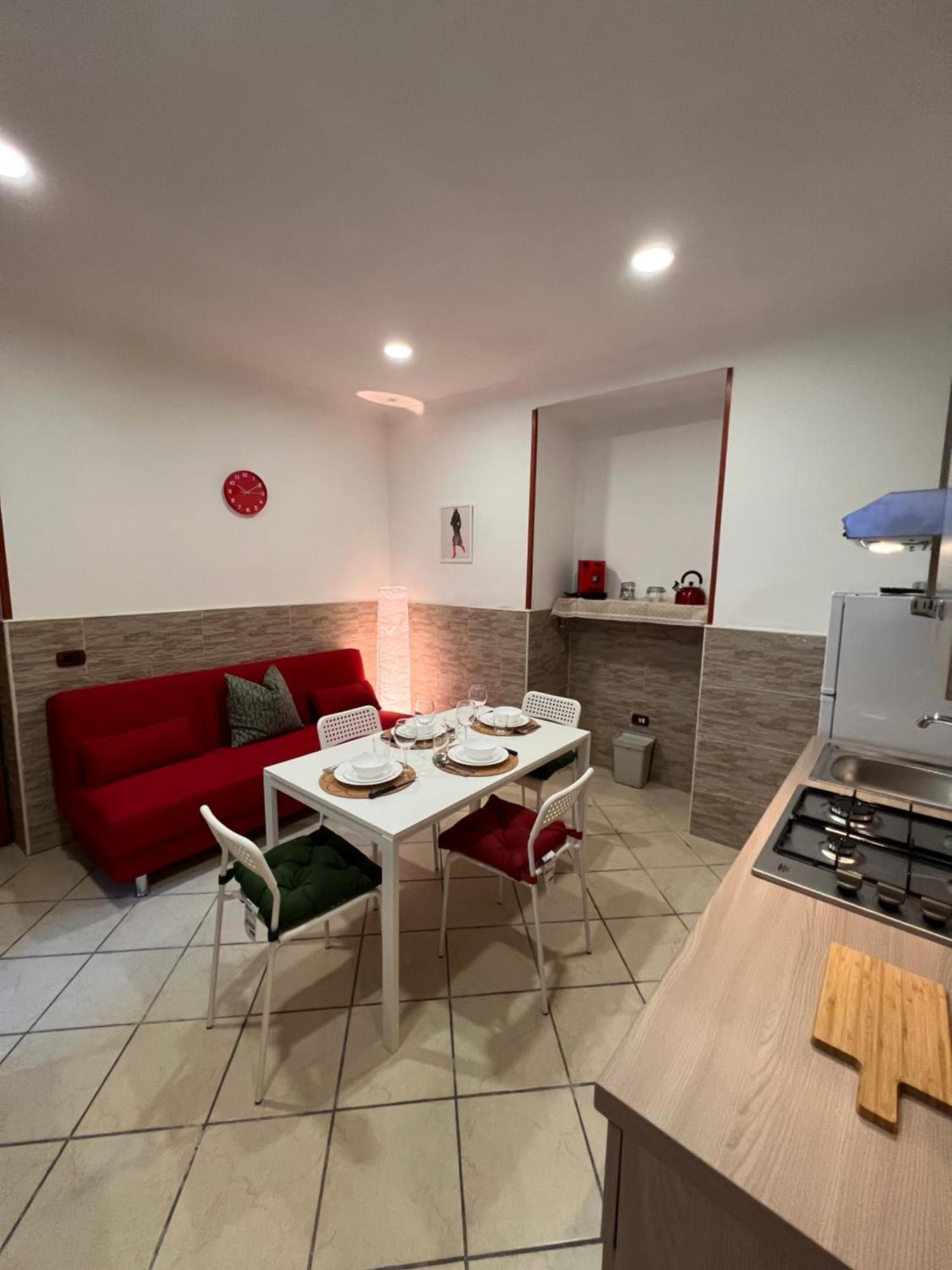 Casa Tua Al Centro Di Napoli Apartment Exterior photo